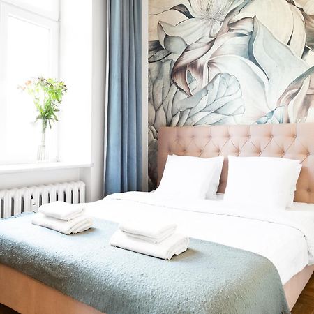 Househost Apartment: Lazarza Street Krakow Bagian luar foto